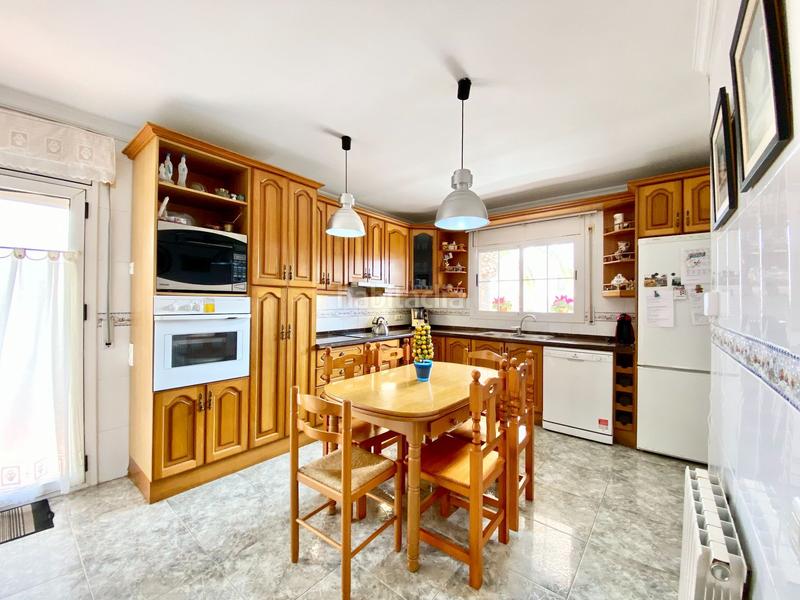 Foto c4609a82-bbca-4f30-b725-06bdaf761e9e. Casa en venta chalet independiente en la llosa cerca del mar. en Cambrils