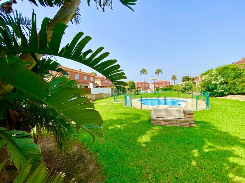 Foto f4782597-8e25-433e-aef4-ea8dc868005d. Haus mit heizung pool in Els Ametllers Cambrils