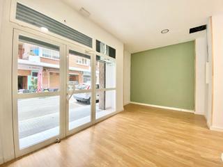 Rent Business premise  Balears. En alquiler  amplio local commercial en zona centrica