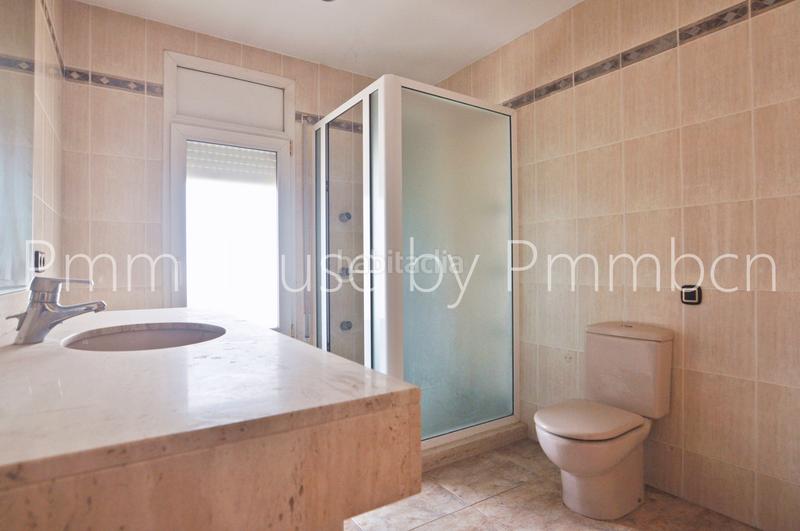 Foto 6badbc5a-0e04-471f-95e0-7e00e756e872. Casa con riscaldamento in Mediona