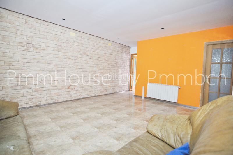 Foto 81949a6e-b969-4d49-a59e-9677a4df2d2d. Casa con riscaldamento in Mediona