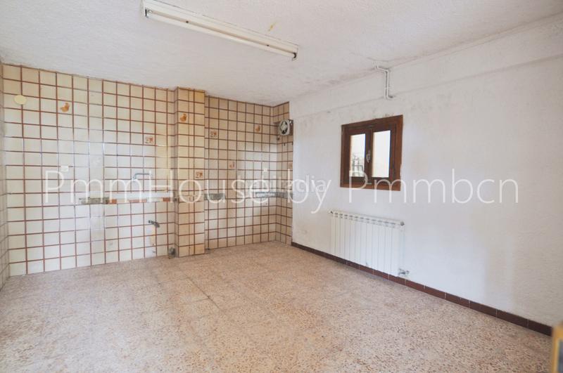 Foto 610d2e55-bd7b-4aec-acf0-b9651f025177. Chalet en excelente estado con vistas en Mediona