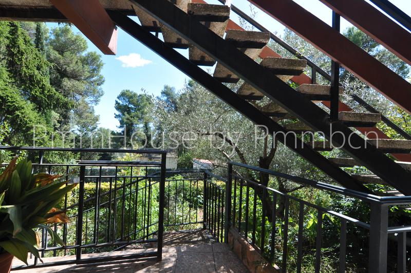 Foto f890ba8c-0596-47ed-9ae3-e98c951ec63e. Chalet en excelente estado con vistas en Mediona