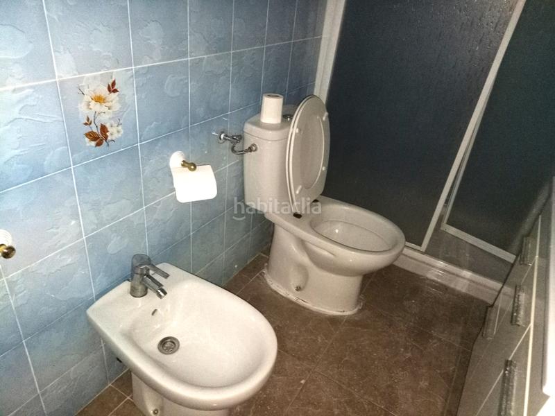 Foto 3b82976f-acfe-4672-a606-60729b7e083c. Local comercial amb calefacció a Les Arenes - La Grípia - Can Montllor Terrassa