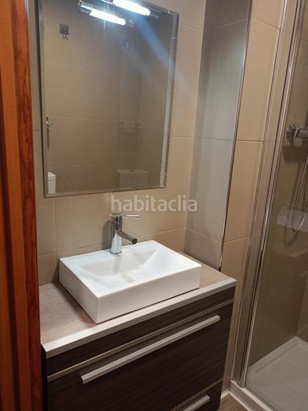 Foto d01e072d-e09d-4d26-a6bd-1485c79b833d. Alquiler piso planta baja a 5 minutos caminando de renfe nord y ff.cc en Terrassa