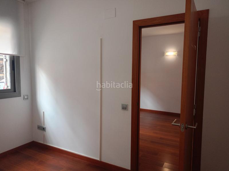 Foto 3320b4d3-2c99-405d-9542-29d1cb8543fc. Rent flat with heating parking in San Pere Terrassa