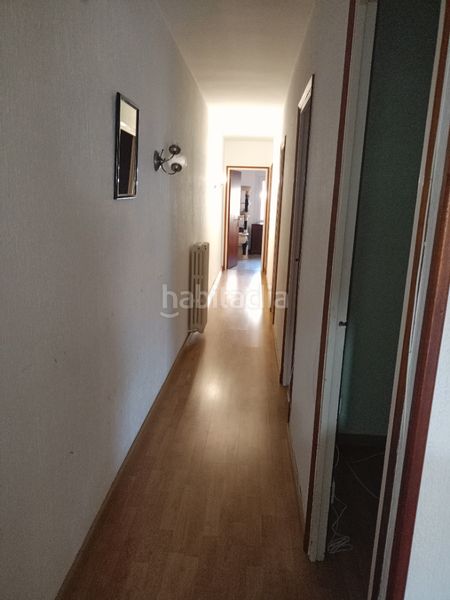 Foto 0979617d-b839-4222-a4d8-5942c5ec474f. Casa adossada amb calefacció a Ca n'Aurell Terrassa