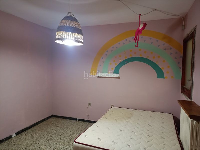 Foto 1eb55ff2-26d0-442d-b353-b6c581db0d11. Casa adossada amb calefacció a Ca n'Aurell Terrassa