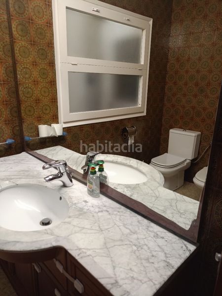 Foto 6923f278-a621-4bd0-b977-fcfddf871492. Casa adossada amb calefacció a Ca n'Aurell Terrassa