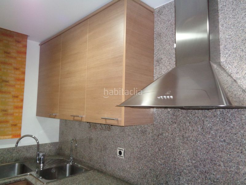 Foto 3090c505-b962-4cd3-b2c1-b3e925656d09. Planta baixa amb calefacció aparcament a Segle XX Terrassa