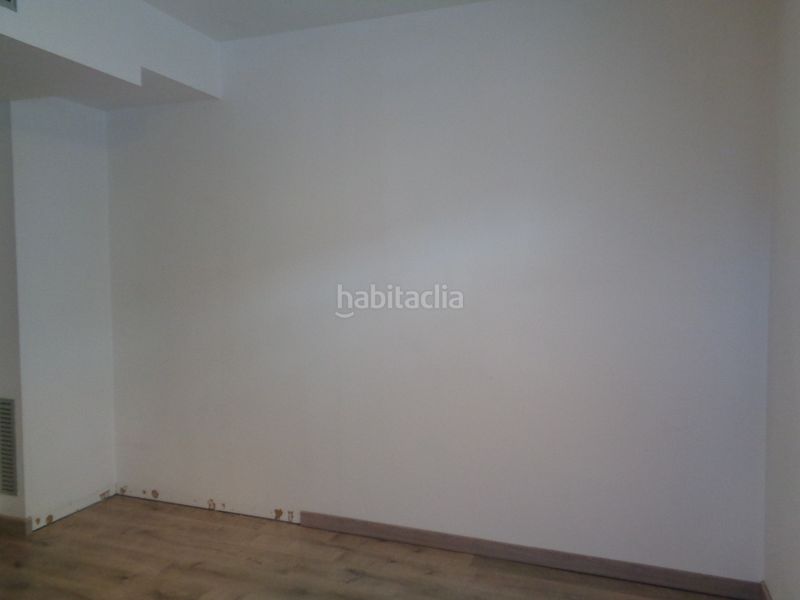 Foto 84f2cc98-8d38-4182-b142-3941bcb9ab69. Planta baixa amb calefacció aparcament a Segle XX Terrassa