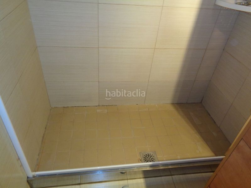 Foto aa8d0e5e-0415-42b2-a3e8-14bd860e2e14. Planta baixa amb calefacció aparcament a Segle XX Terrassa
