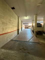 Parking voiture  Carrer de los castillejos
