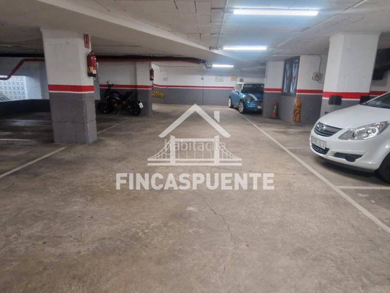 Foto 3644e6e0-ec40-4ab8-b704-cd63baa95a6e. Autoparkplatz in El Camp de l´Arpa del Clot Barcelona