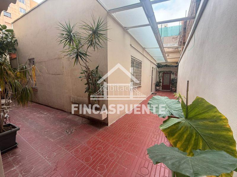 Foto 62e347a4-1edb-413a-837a-e9ba67c60ed2. Appartement dans El Camp de l´Arpa del Clot Barcelona