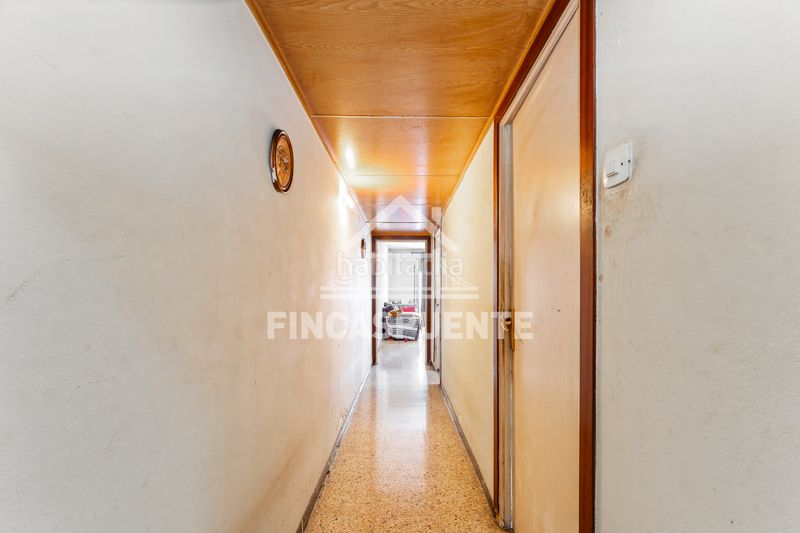 Foto f1874035-daff-48b0-8527-a798590c451d. Pis a El Camp de l´Arpa del Clot Barcelona