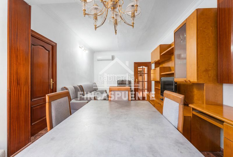 Foto a17ea324-62a8-4387-81c6-fb7e4363d66d. Pis a El Camp de l´Arpa del Clot Barcelona