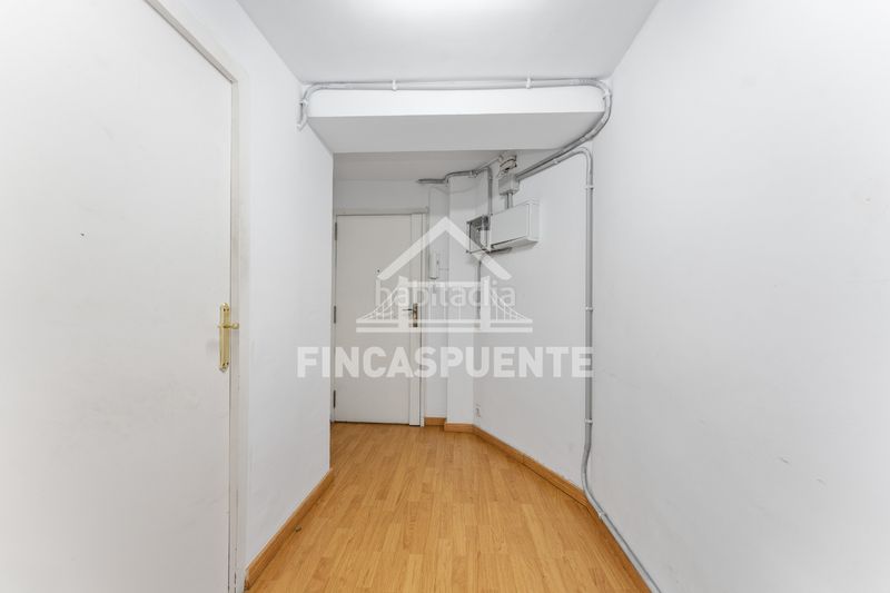 Foto 0e3f90bb-83c1-497f-a992-76f0dd10382e. Estudi a El Camp de l´Arpa del Clot Barcelona