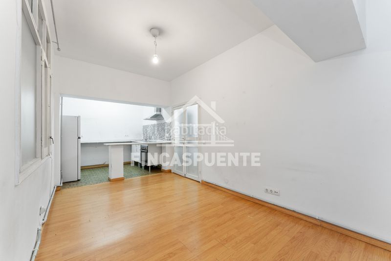 Foto 11286cc9-06c5-4126-b8e1-339768b52fdb. Estudi a El Camp de l´Arpa del Clot Barcelona