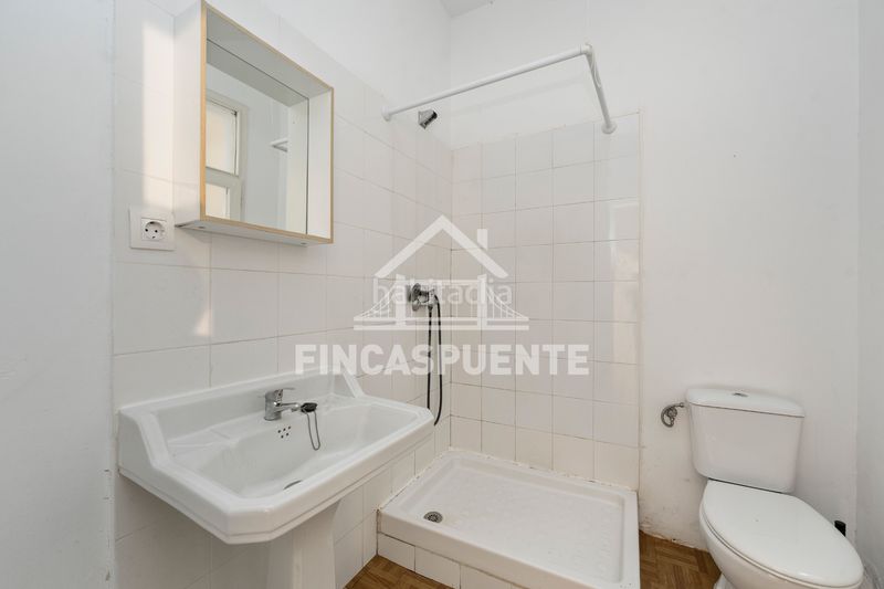 Foto b4babd9f-51df-4a76-b987-3ad87de0b021. Estudi a El Camp de l´Arpa del Clot Barcelona