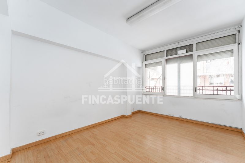 Foto c3c7d4ed-fdbf-4b4b-91e2-8173a5338029. Estudi a El Camp de l´Arpa del Clot Barcelona