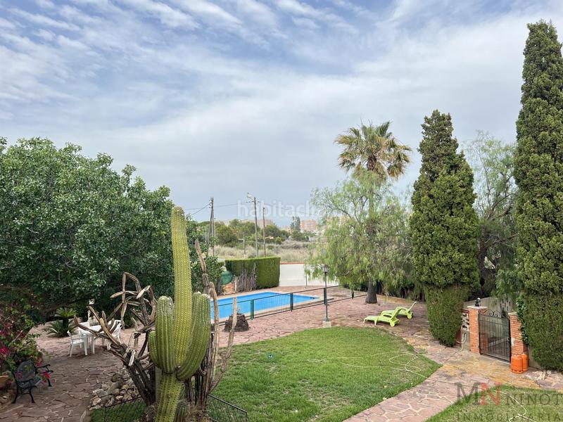 Foto b8f082e7-6f5f-4f1d-8092-b09fc562040e. Xalet amb aparcament piscina a Benicàssim Golf Benicasim / Benicàssim