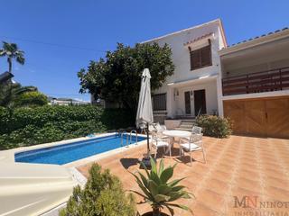 Xalet  Senia sevilla. Benicasimvilla