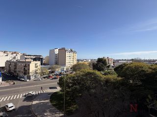 Piso  Manuel azana. Castell�npiso