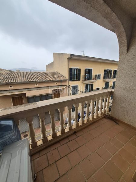 Foto f2eedd73-5abe-470e-b535-51177cac75a1. Pis a Binissalem