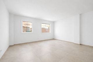 Flat  Carrer de baltasar moyà. Se vende ático  de aproximadamente 98 m²  con terraza solárium