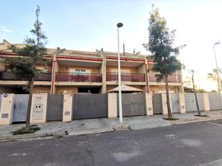 Lloguer Casa adossada a Corinto-Almardà. Alquiler exclusivo! casa dúplex en zona residencial en la playa