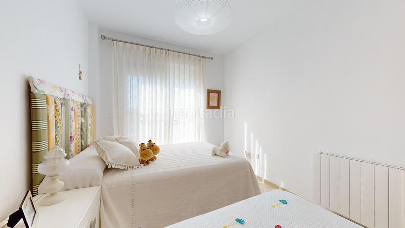 Foto ab11bfba-6bee-40ad-a215-a2500a39ab0b. Chalet  adosado en turis en Turís