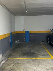 Parking voiture à Sant Pau. Amplia plaza de garaje en nou campanar