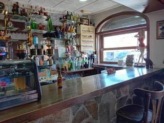 Local Comercial a Monserrat. Se vende bar bocateria el paso en montserrat