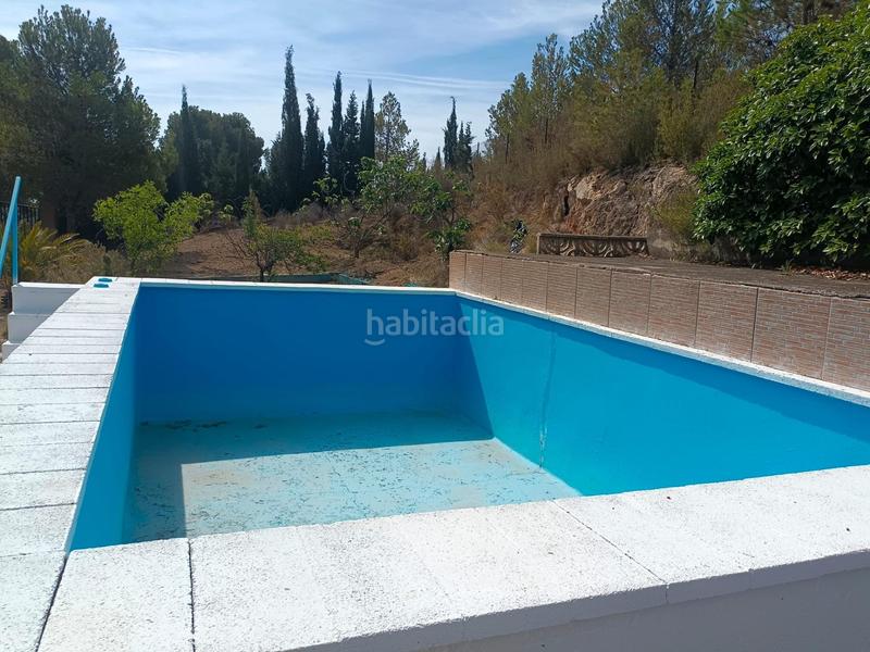 Foto eab5c3c1-20a1-424a-8117-55d1ba474ad6. Chalet con parcheggio piscina in Las Pedrizas Chiva