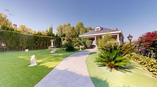 Chalet à El Vedat - Santa Apolonia. Precioso unifamiliar en zona muy demandada del vedat en torrent