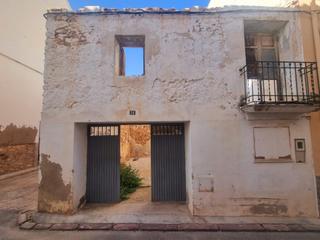 Casa a Soneja. Casa de pueblo en soneja