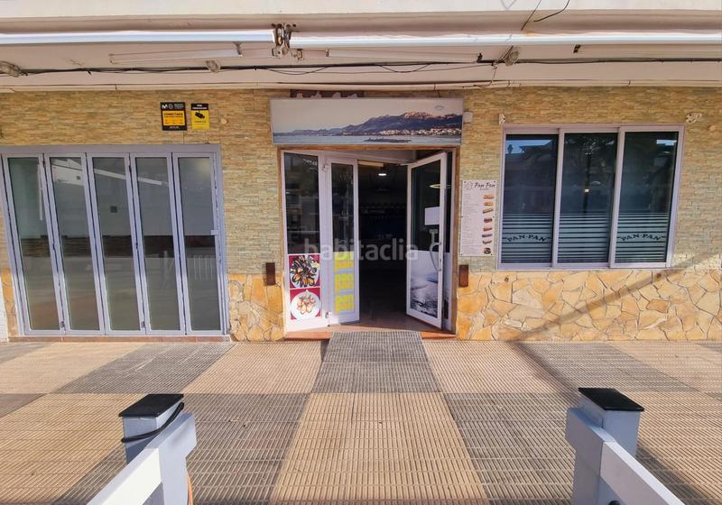 Foto 7f5ce7fc-7954-41d0-b5bb-3206a24c48e3. Geschäftsraum in Oliva playa Oliva