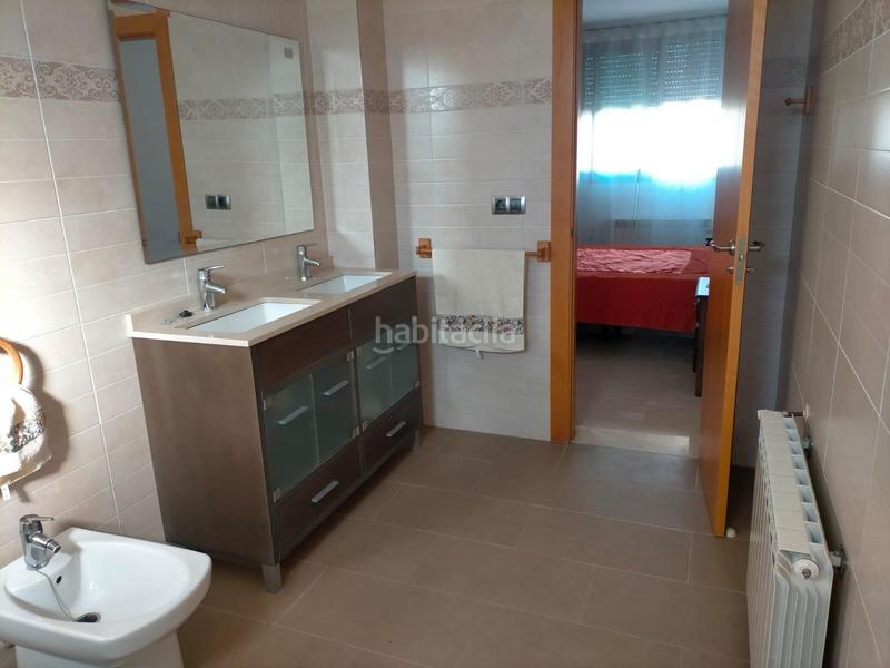 Foto 05c906fb-8708-4ae5-a6e3-0273492e814f. Casa bifamiliare con riscaldamento parcheggio in Park Nord - Casona Gandia