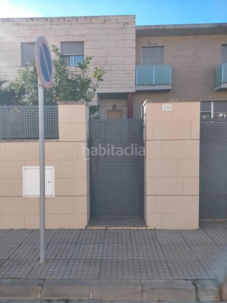 Foto 2b7bf672-2087-48d8-b352-2aa63b90967c. Casa bifamiliare con riscaldamento parcheggio in Park Nord - Casona Gandia