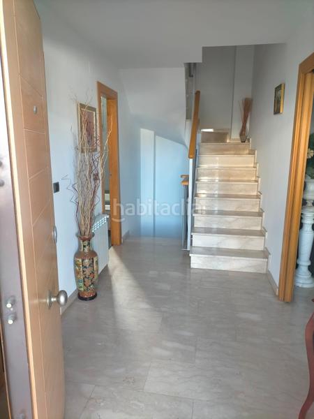 Foto 76954c01-2076-4642-b9bf-cc8d5b475325. Casa bifamiliare con riscaldamento parcheggio in Park Nord - Casona Gandia