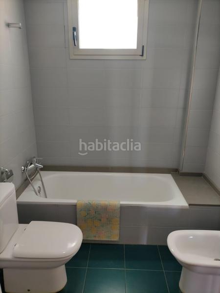 Foto b7714e3d-e7bf-4514-bbe3-c49cf5d7a776. Casa bifamiliare con riscaldamento parcheggio in Park Nord - Casona Gandia