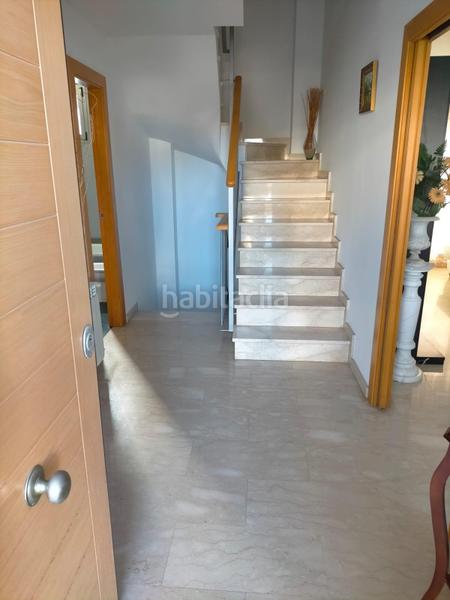 Foto ef535175-4187-4811-801a-22163570fb33. Casa bifamiliare con riscaldamento parcheggio in Park Nord - Casona Gandia