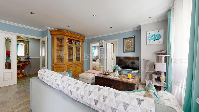 Foto 1ccb754c-6cb7-464e-8ed7-5c5a93159975. Casa adossada a El Alborgí Paterna