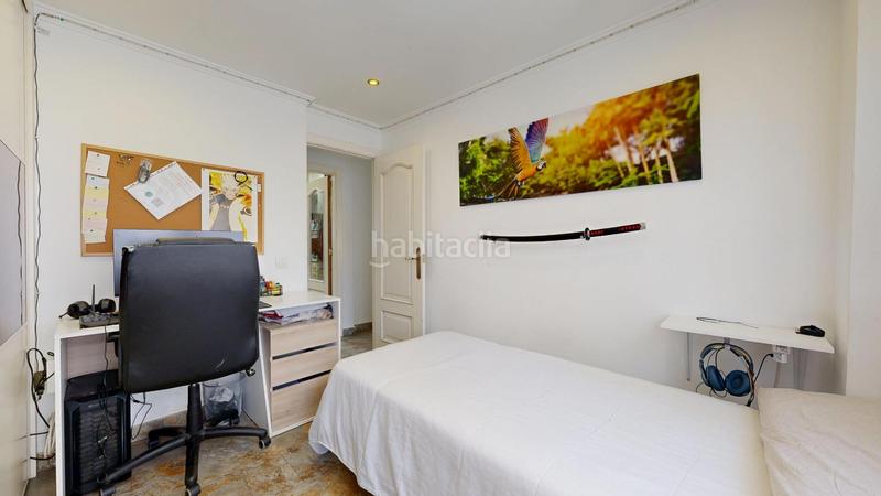 Foto 2e204230-fc22-4933-9b23-b5b94d36508a. Casa adossada a El Alborgí Paterna