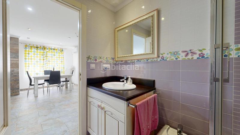 Foto 370ee736-19ac-48e0-b9a8-ae7c14ef8b31. Casa adossada a El Alborgí Paterna