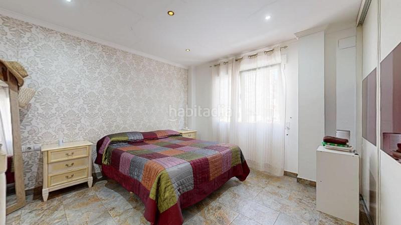 Foto 548675e4-2804-4f85-ae08-8982bc5e2286. Casa adossada a El Alborgí Paterna