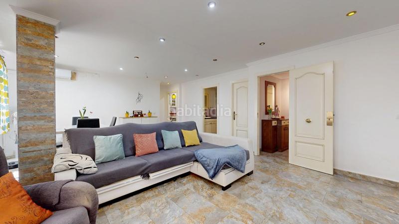 Foto 5dd75038-550e-4ec7-b036-97a1191fc002. Casa adossada a El Alborgí Paterna