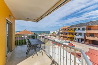 Apartament a Tavernes de la Valldigna. Apartamento con vistas al mar para entrar a vivir