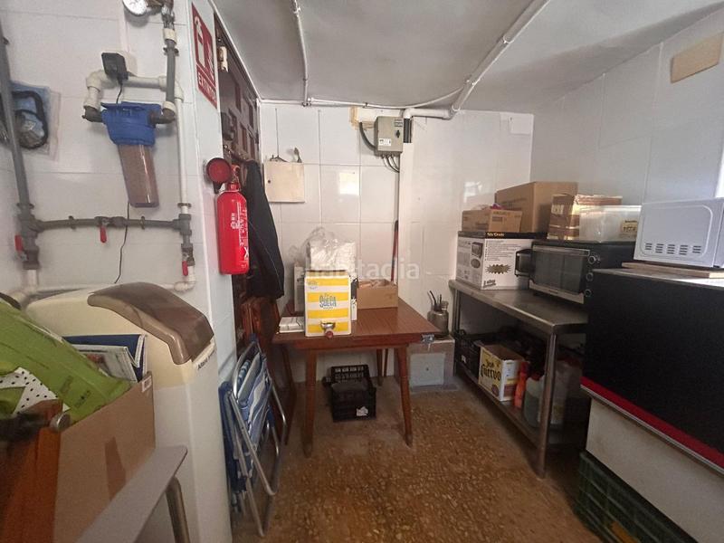 Foto 0fd0fe79-77e3-4238-a707-b27b09656cbe. Local commercial dans Piles